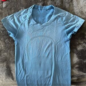 Lululemon swiftly tech